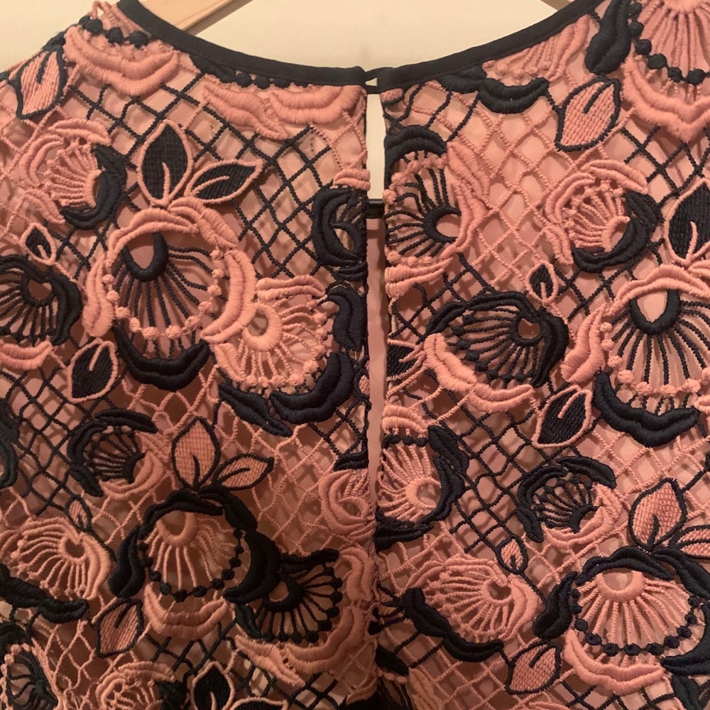 Pink Boxy Lace Tee - Picture 4 of 5